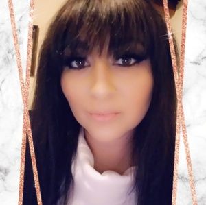 Meet your Posher, Beatrice